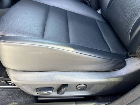 Certified 2023 Nissan Rogue SV w/ SV Premium B Package image 22