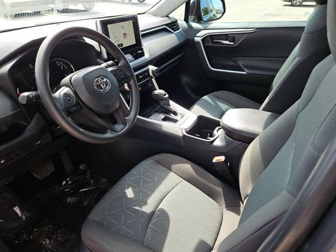 Certified 2024 Toyota RAV4 XLE w/ Convenience Package FWD image 9