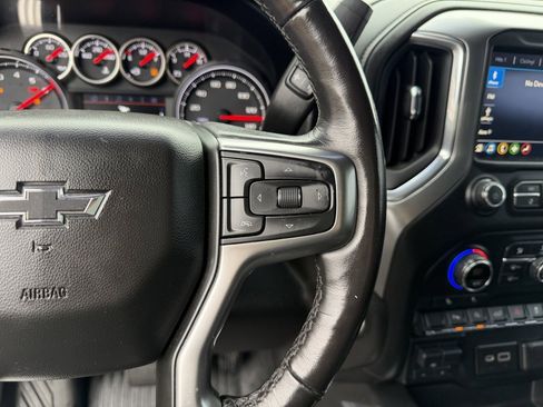 Used 2020 Chevrolet Silverado 1500 LT Trail Boss image 19