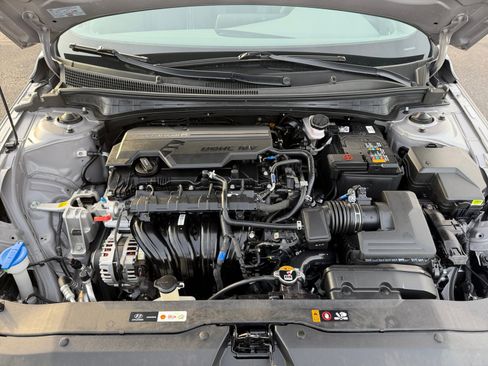 Certified 2024 Hyundai Elantra SEL w/ Convenience Package image 21