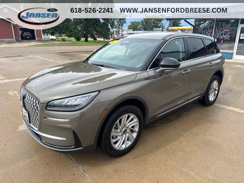Used 2025 Lincoln Corsair FWD image 3