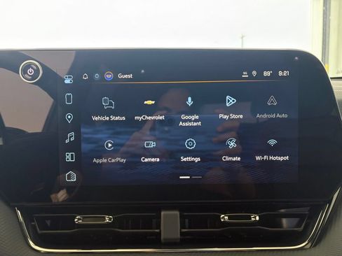 New 2027 Chevrolet Equinox RS w/ Safety and Technology Package FWD image 7