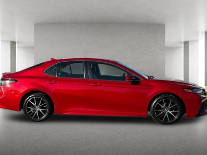 Used 2022 Toyota Camry SE w/ Convenience Package