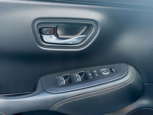 Certified 2024 Honda HR-V Sport image 17