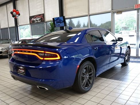 Used 2019 Dodge Charger SXT w/ Blacktop Package AWD/4WD image 17
