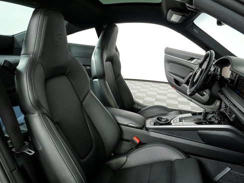 Certified 2025 Porsche 911 Carrera S image 21