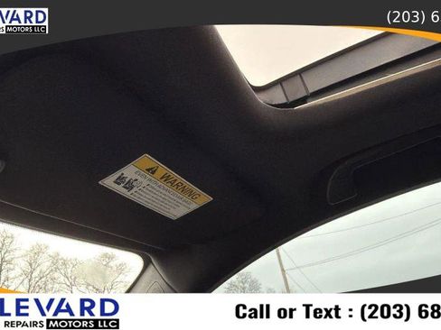 Used 2018 Honda Civic Si image 13