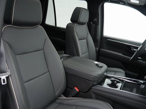 New 2026 Chevrolet Tahoe Premier w/ Sun And Tow Package image 22