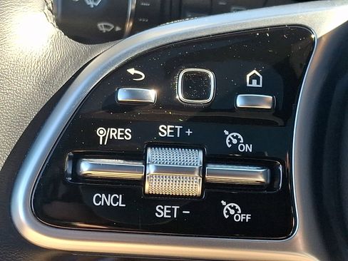 Certified 2022 Mercedes-Benz GLC 300 4MATIC image 21