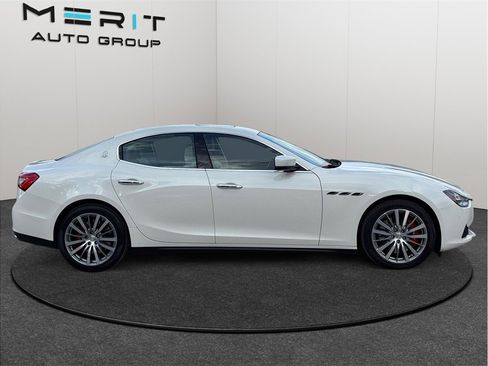 Used 2016 Maserati Ghibli S image 10
