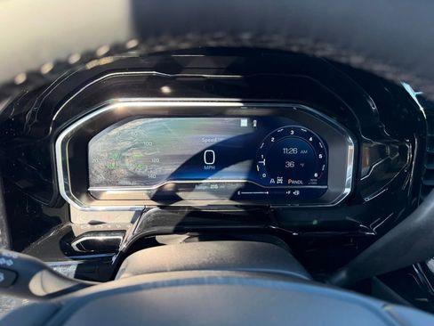 Used 2023 Chevrolet Silverado 1500 LT image 13