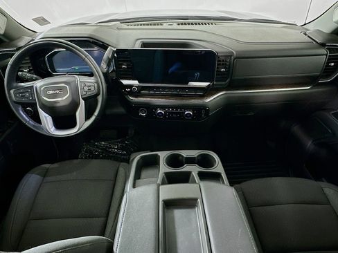 Used 2024 GMC Sierra 1500 Elevation image 16
