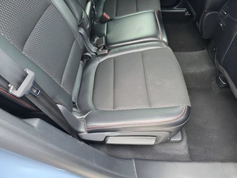 Used 2025 Ford Escape ST-Line Select AWD/4WD image 31