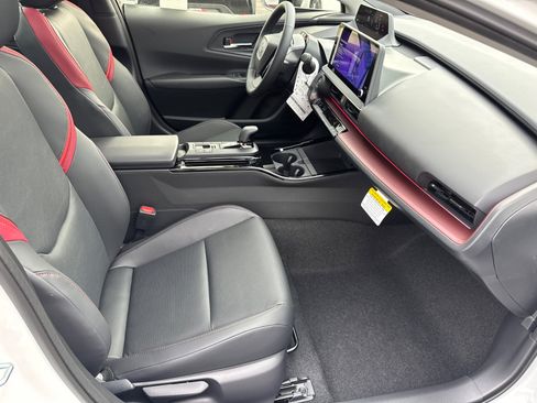 New 2026 Toyota Prius Plug-In Hybrid image 16