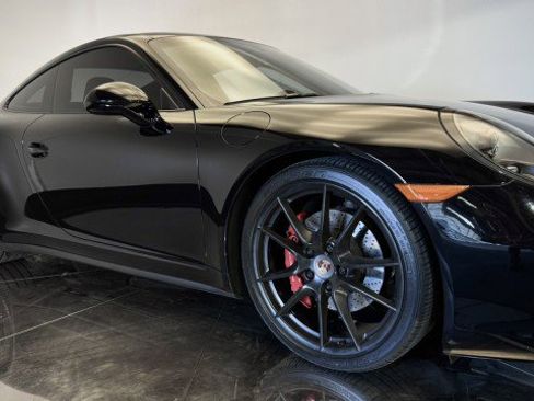 Used 2014 Porsche 911 Carrera 4S image 19