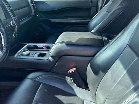 Used 2021 Ford Expedition XLT RWD image 8