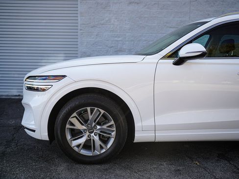 Used 2023 Genesis GV70 2.5T Select image 11