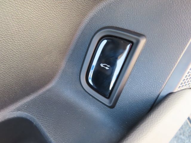 Used 2024 Cadillac Lyriq Sport w/ LPO, Floor Liner Package AWD/4WD image 14