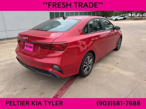 Certified 2022 Kia Forte LXS image 10