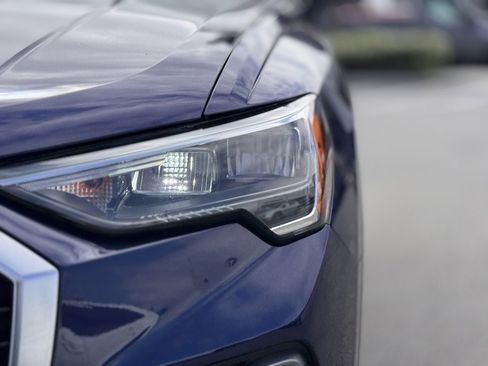 Used 2022 Audi Q3 2.0T Premium image 8