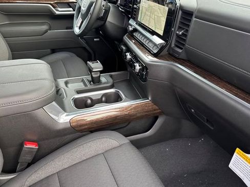 New 2026 GMC Sierra 1500 Elevation w/ Preferred Package image 17
