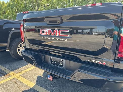 Used 2023 GMC Canyon AT4 w/ AT4 Premium Package image 12