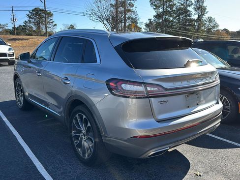 Used 2021 Lincoln Nautilus Reserve image 8