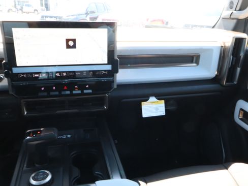 New 2025 GMC Hummer EV 3X image 11