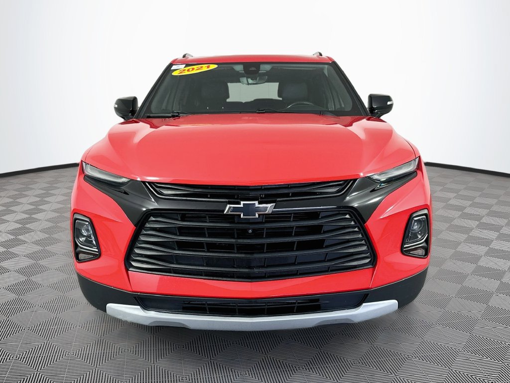 Used 2021 Chevrolet Blazer LT w/ Sound & Technology Package AWD/4WD image 4