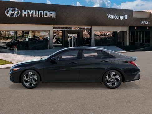 New 2026 Hyundai Elantra SEL Sport Premium FWD image 3