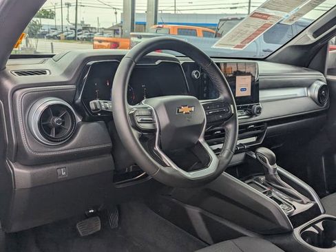 Certified 2023 Chevrolet Colorado LT w/ LT Convenience Package II RWD image 4