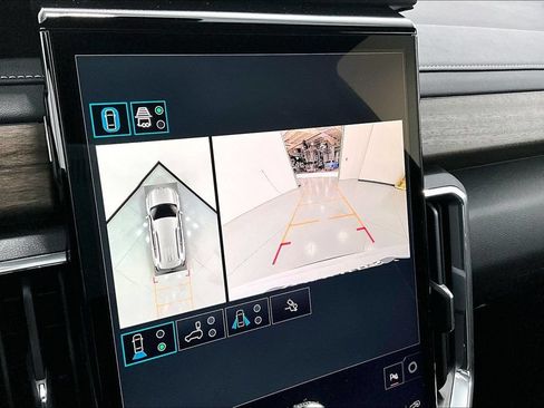 New 2026 GMC Acadia Denali Ultimate FWD image 15