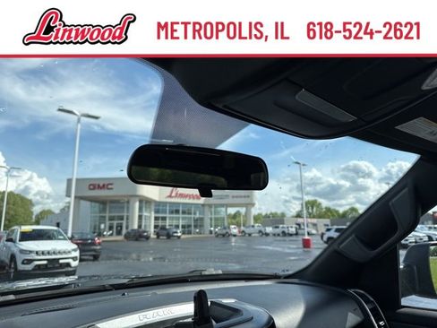 Used 2021 RAM 1500 Big Horn image 27