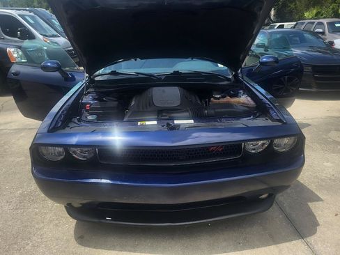 Used 2013 Dodge Challenger R/T RWD image 77