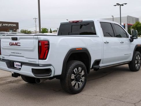 New 2026 GMC Sierra 2500 Denali w/ Denali Reserve Package AWD/4WD image 3
