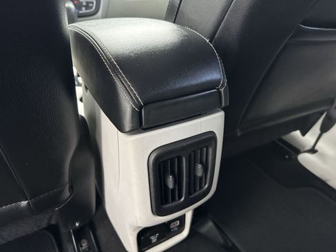 Used 2019 Jeep Compass Latitude w/ Popular Equipment Group image 30