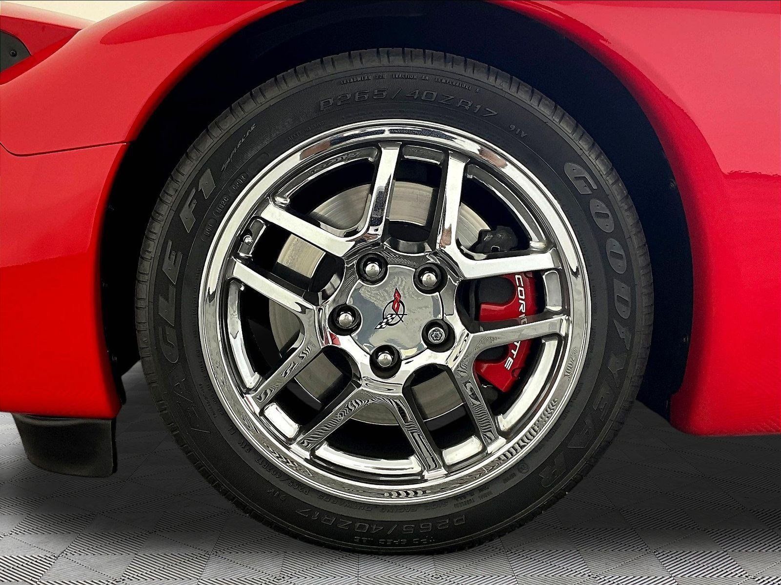 Used 2004 Chevrolet Corvette Z06 w/ Memory Package RWD image 34