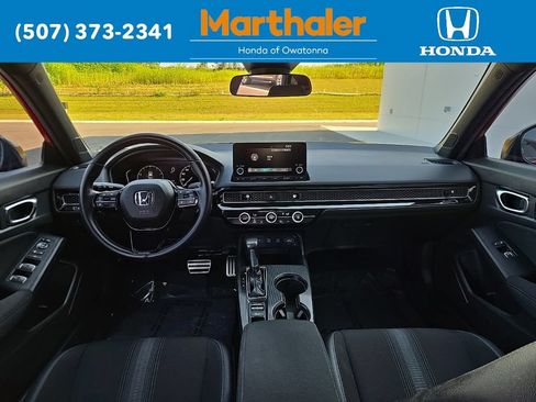 Used 2025 Honda Civic Sport image 22