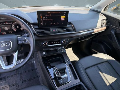 Used 2023 Audi Q5 2.0T Premium Plus AWD/4WD image 18