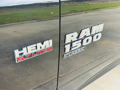 Used 2019 RAM 1500 Big Horn AWD/4WD image 15