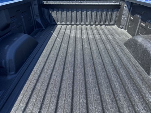 New 2025 Chevrolet Silverado 1500 W/T w/ WT Value Package image 9