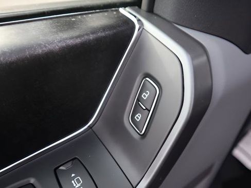 New 2026 Ford F250 XLT w/ XLT Premium Package image 16