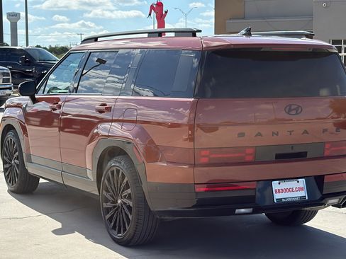 Used 2025 Hyundai Santa Fe Calligraphy image 3