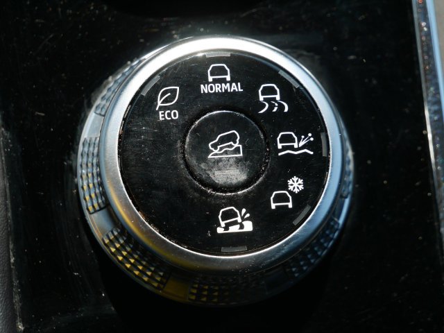 Used 2024 Mitsubishi Outlander SE AWD/4WD image 21