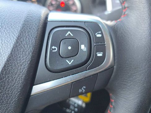 Used 2016 Toyota Camry SE image 30