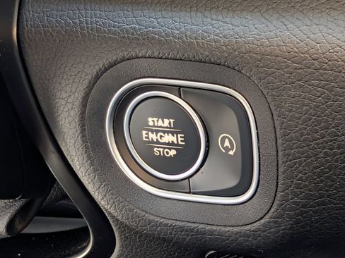 Used 2020 Mercedes-Benz GLE 350 4MATIC image 20