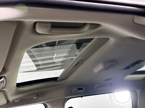 New 2026 Kia Carnival SX image 19