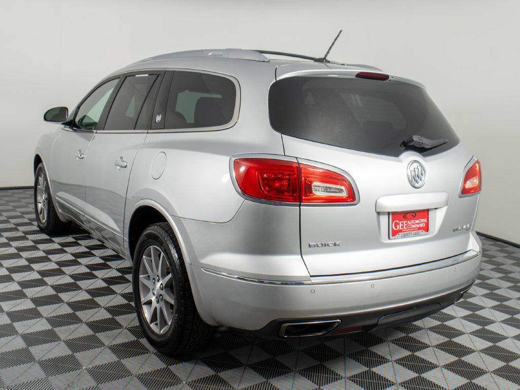 Used 2015 Buick Enclave Leather AWD/4WD image 4