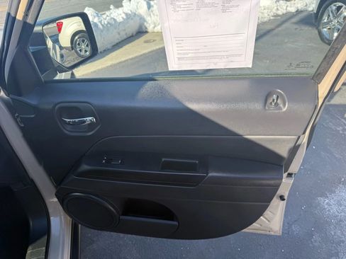 Used 2017 Jeep Patriot Sport w/ Power Value Group image 12