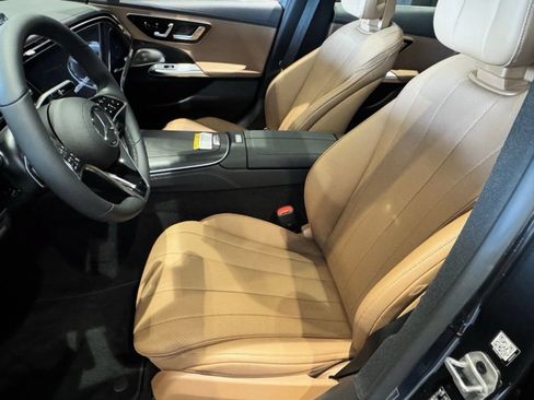 Used 2025 Mercedes-Benz E 350 Sedan image 16